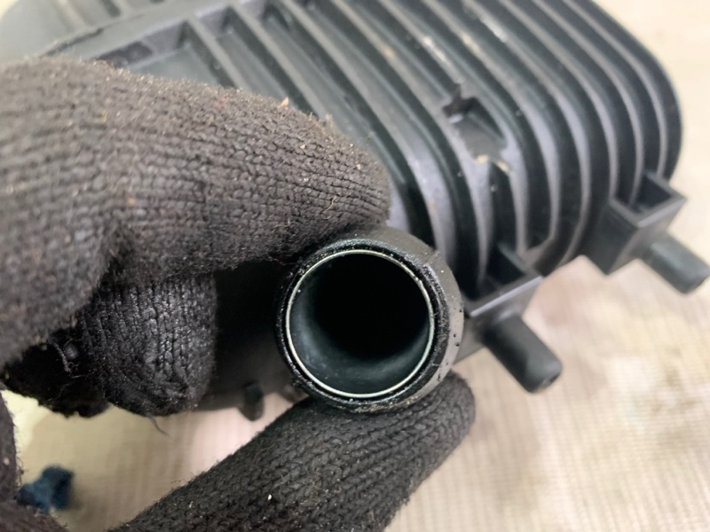 Резонатор воздушного фильтра AUDI A4 [B7] 2005-2007 седан 2.0 BRE