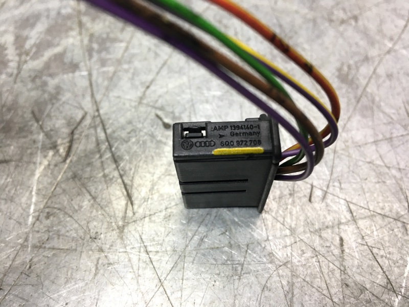 Разъем Volkswagen Touareg 2002-2010 Внедорожник 2