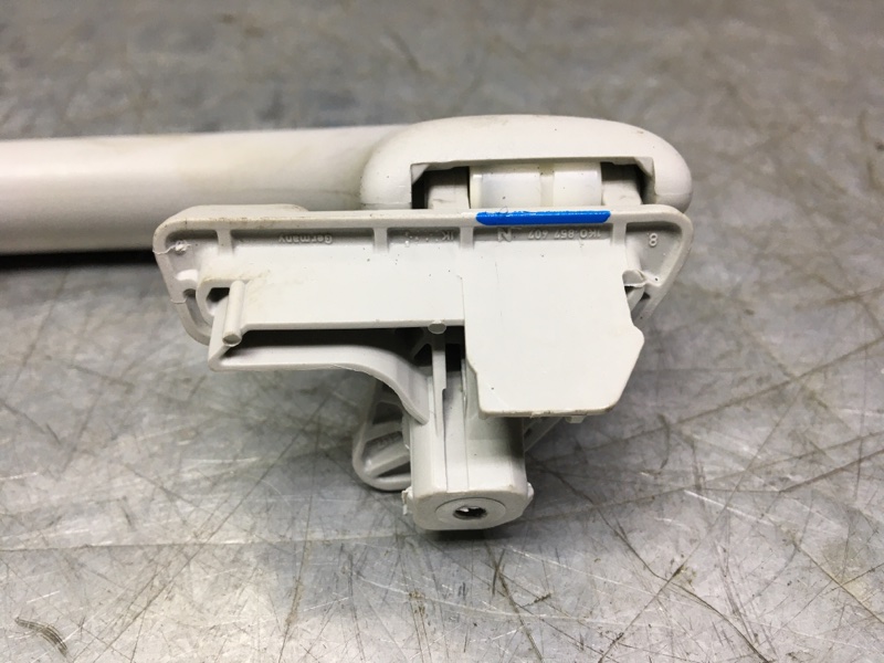 Ручка внутренняя потолочная Golf VI 2009-2013 2012 v50 хетчбэк 1.6 TDI CAYC Ручка внутренняя потолочная Golf VI 2009-2013 2012 v50 хетчбэк 1.6 TDI CAYC