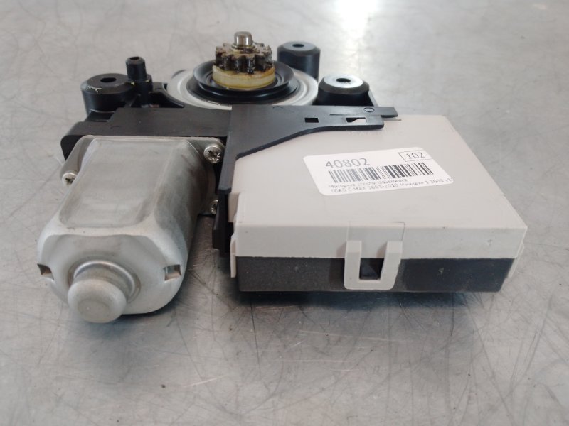Моторчик стеклоподъемника C-MAX 2003-2010 2008 v102 Минивэн 1