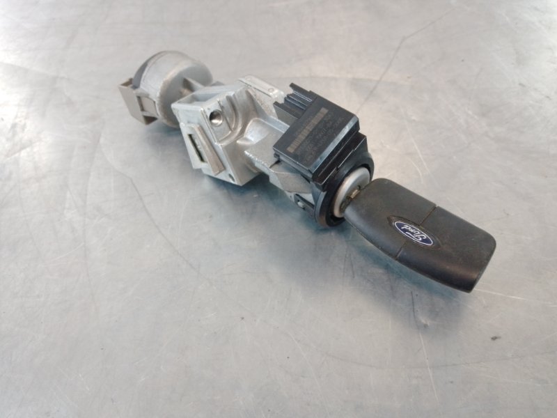 Замок зажигания FORD Focus II 2008-2011 2009 v99 хетчбэк 2 1681167 контрактная