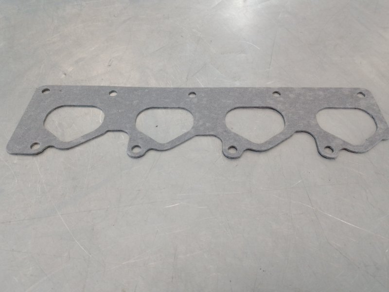Прокладка впускного коллектора HYUNDAI I30 [JD] 11-26201-SX новая