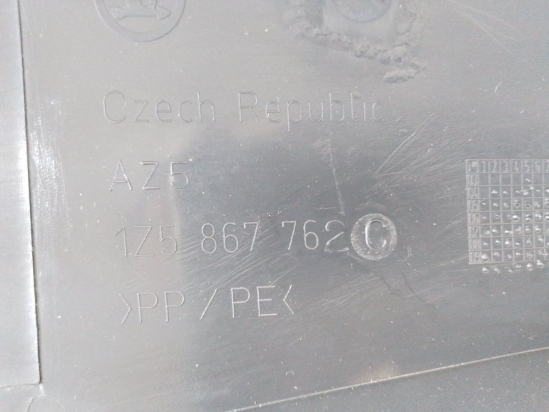 Обшивка стойки Octavia RS (A5 1Z-) 2004-2013 2010 v119 хетчбэк лифтбэк 2.0 CEGA tdi
