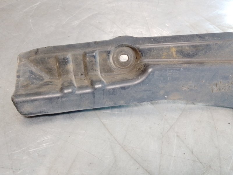 Пыльник Toyota Yaris Verso 1999-2005 1.4 disel