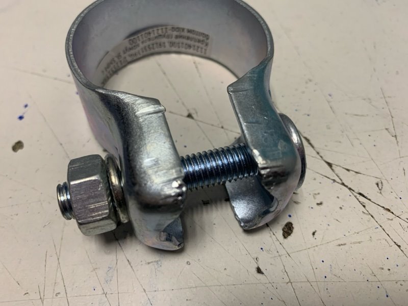 Крепеж глушителя