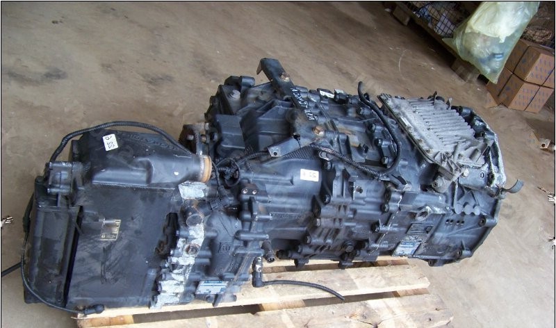 Коробка передач(кпп) Zf 12As2301 (б/у)