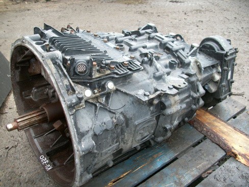 Коробка передач(кпп) Zf 12As2301 (б/у)