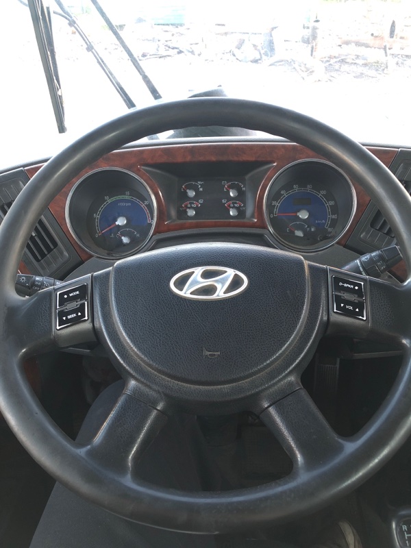 Руль Hyundai Universe (б/у)