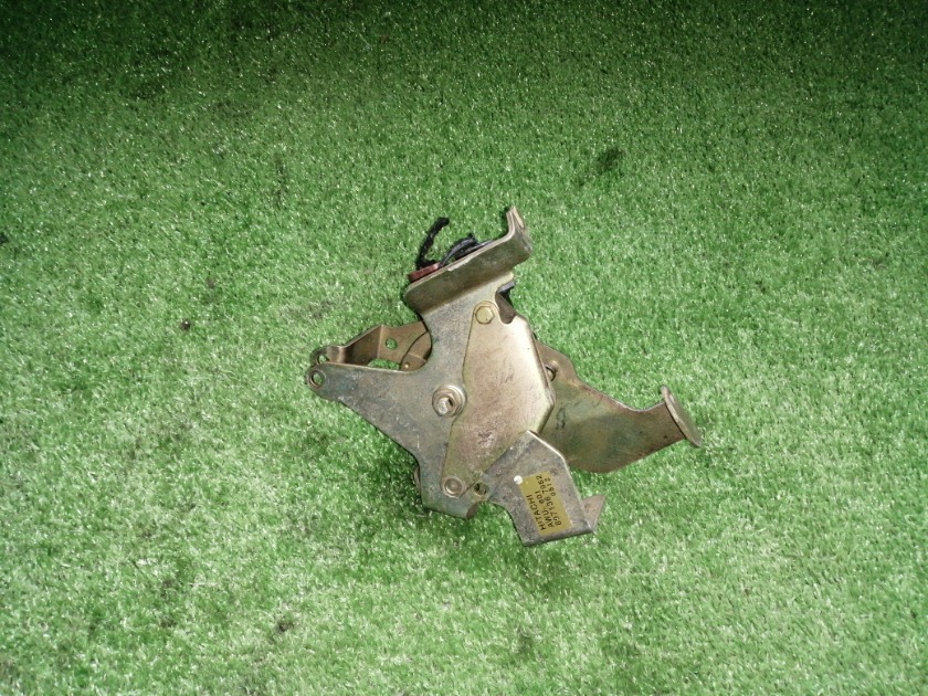 Запчасть педаль газа ISUZU Wizard UES73 контрактная Педаль газа ISUZU Wizard UES73 контрактная