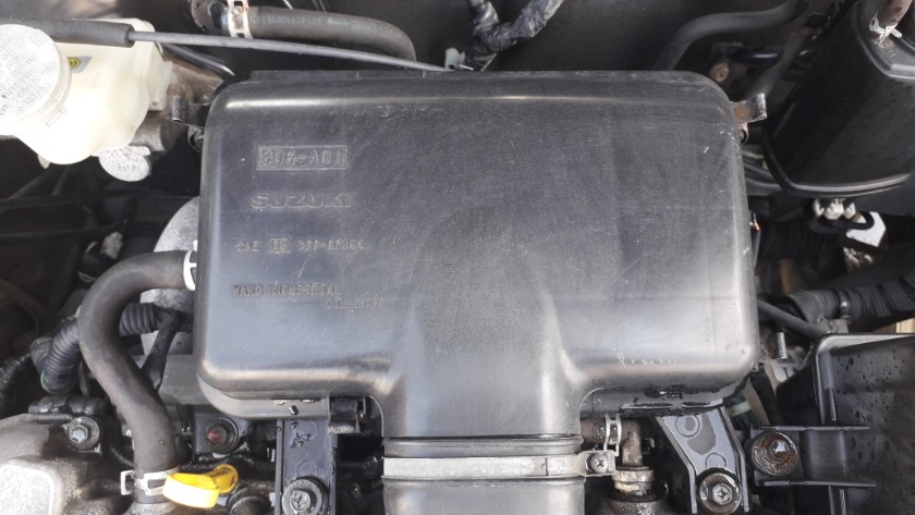Корпус воздушного фильтра SUZUKI Swift 2005 HT51S M13A 13700-80GA1 контрактная
