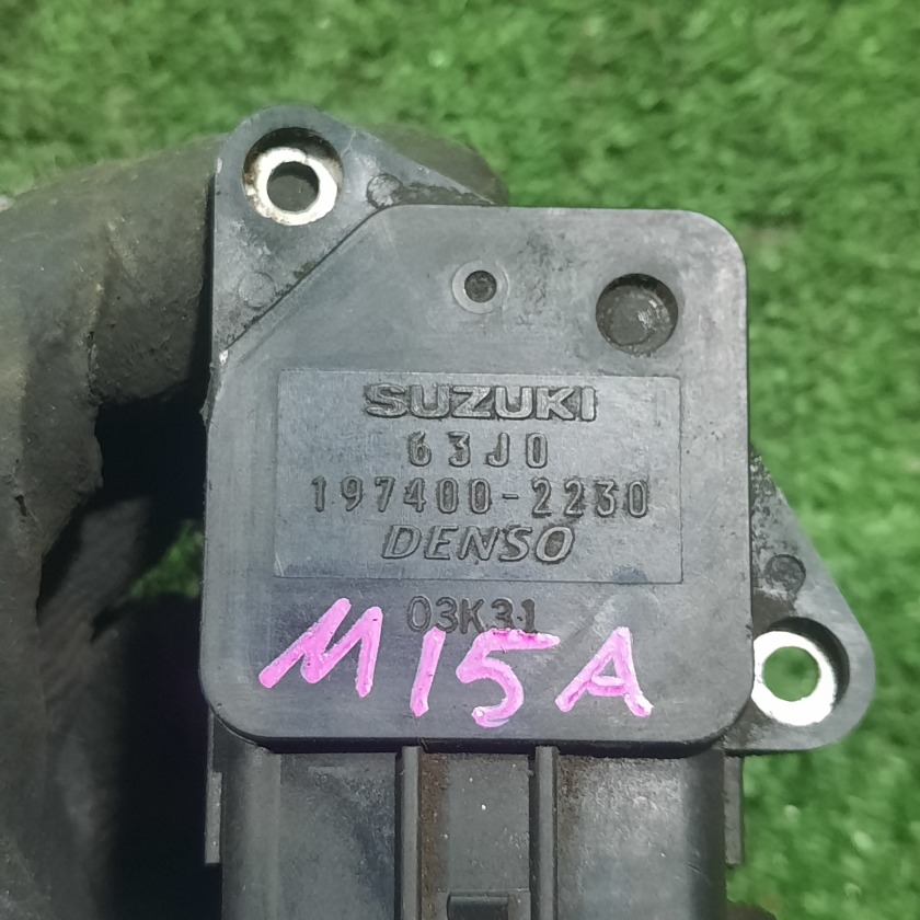 Датчик расхода воздуха SX4 YA11S M15A