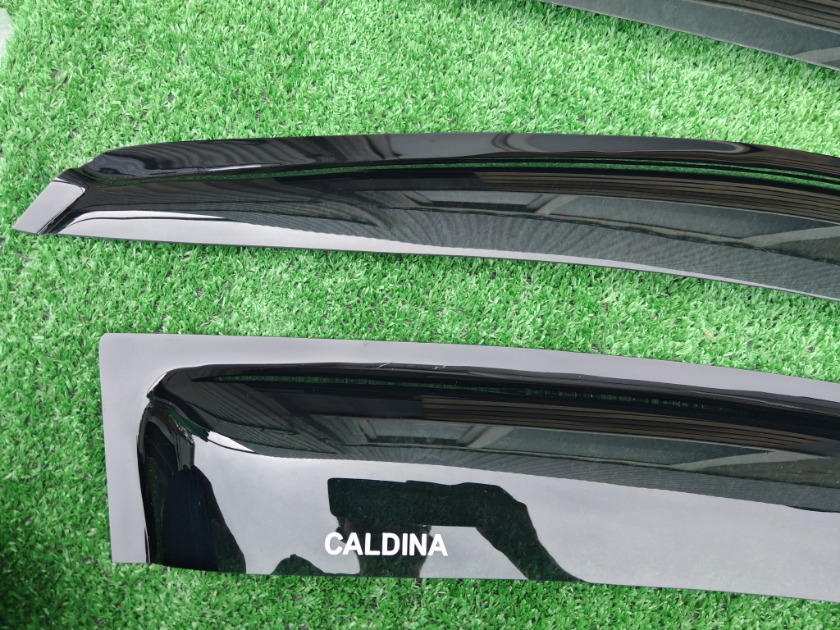 Ветровик Caldina 1997-2002 ST215