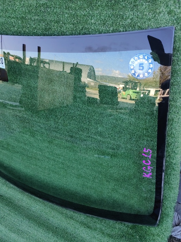 Стекло лобовое переднее TOYOTA Passo KGC15