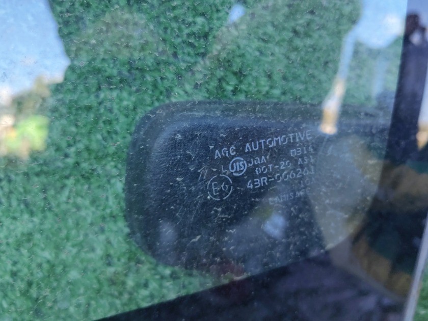 Стекло лобовое переднее Passo KGC15