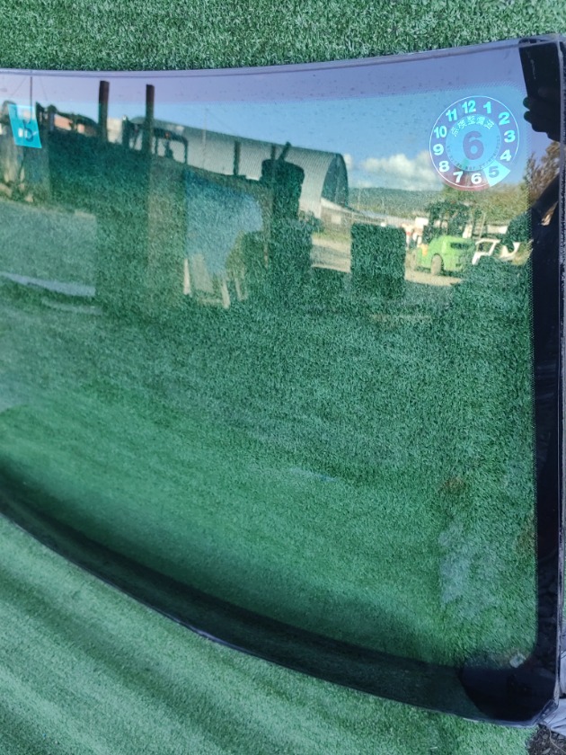 Стекло лобовое переднее Mark II 2002 GX115 1GFE