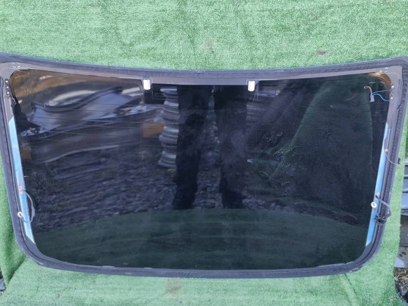 Стекло заднее заднее RS5 21.12.2012 8T3 CFSA