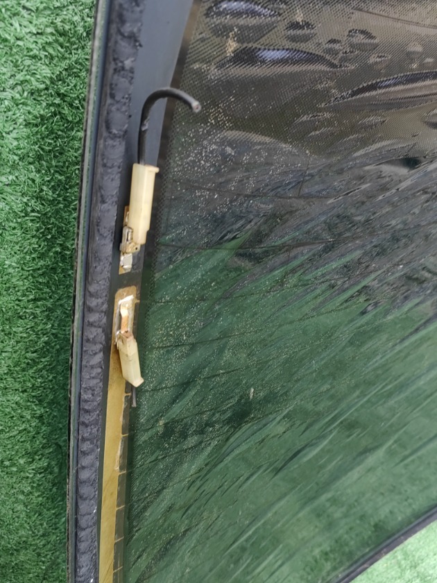 Стекло заднее заднее Windom MCV21