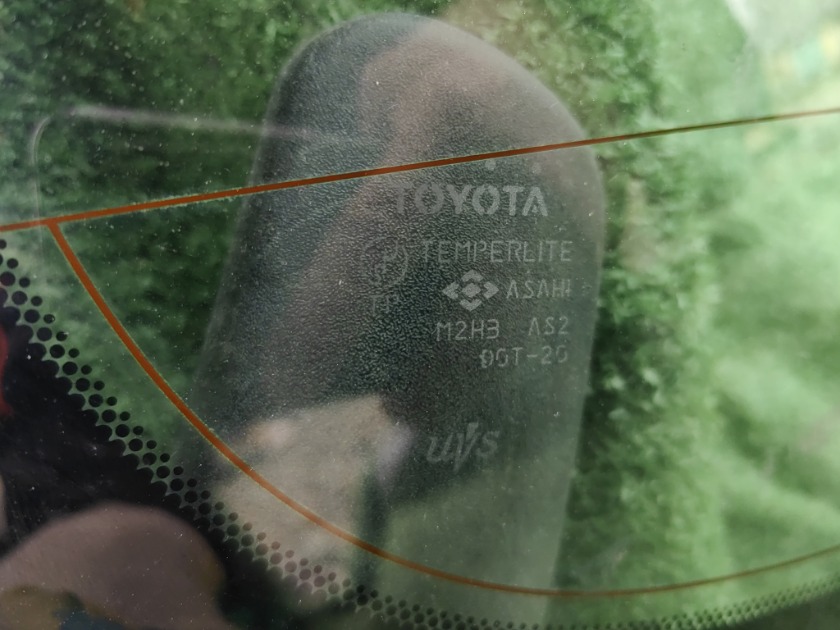 Стекло заднее заднее Toyota Verossa GX115