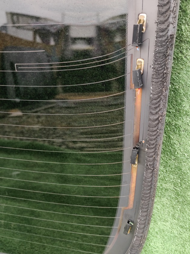 Стекло заднее заднее Skyline NV35