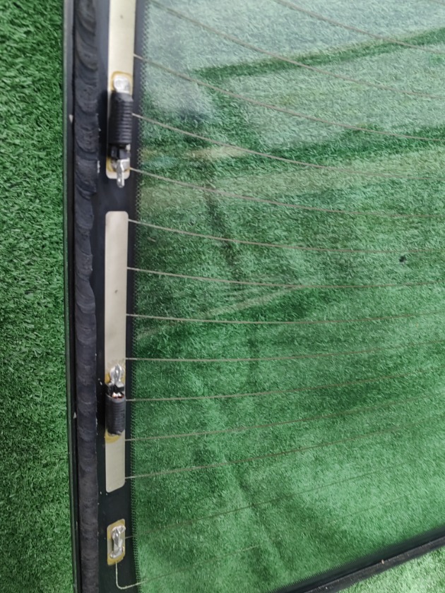 Стекло заднее заднее Chaser GX100