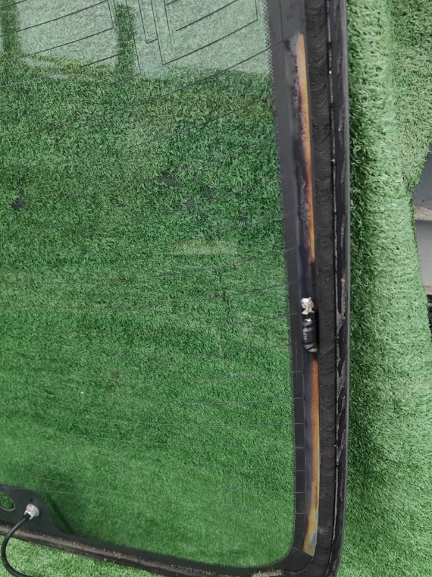 Стекло заднее заднее Mark X GRX125