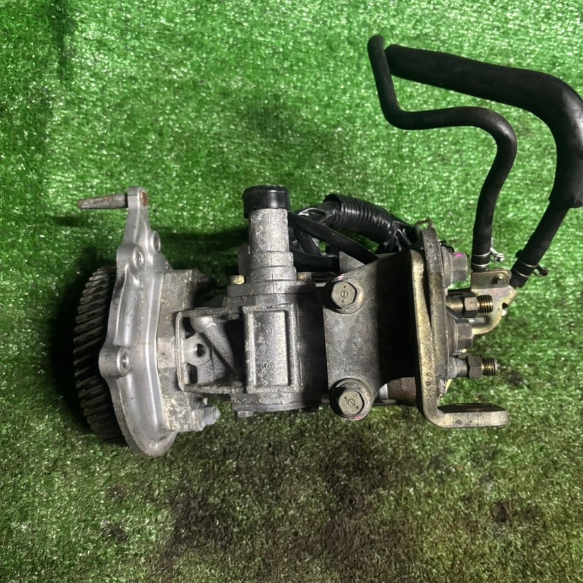 ТНВД Delica PE8W 4M40