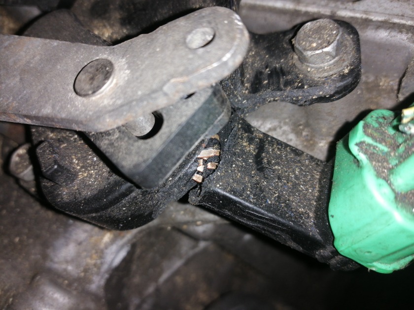 АКПП Serena CNC25 MR20