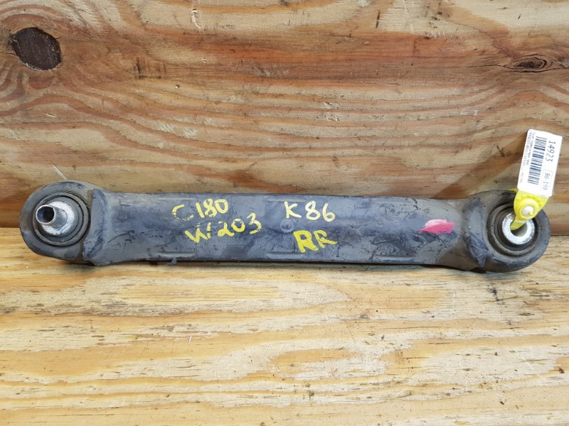 Рычаг подвески задний правый MERCEDES-BENZ C180 2001 S203 111.951 A2103503806 контрактная
