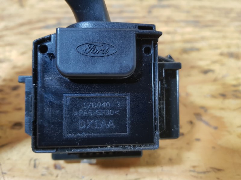 Блок подрулевых переключателей FORD FOCUS CB4 AODA