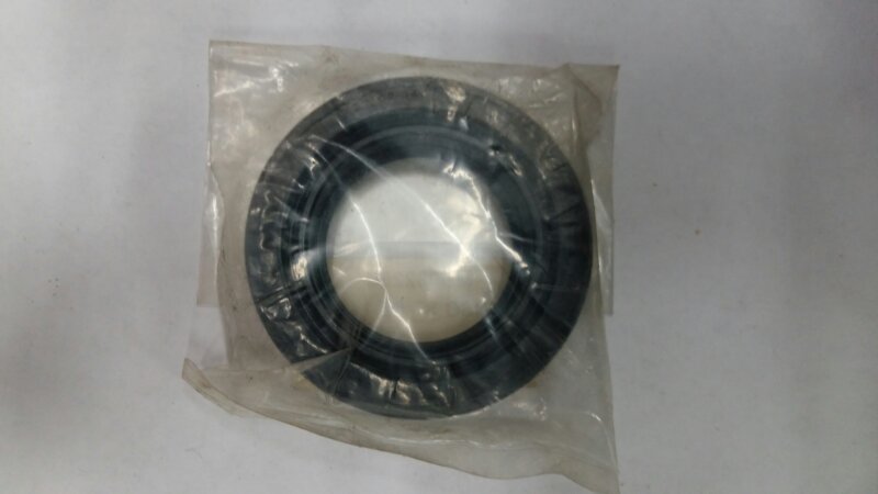 Сальник DELICA 1990 P35W 4D56