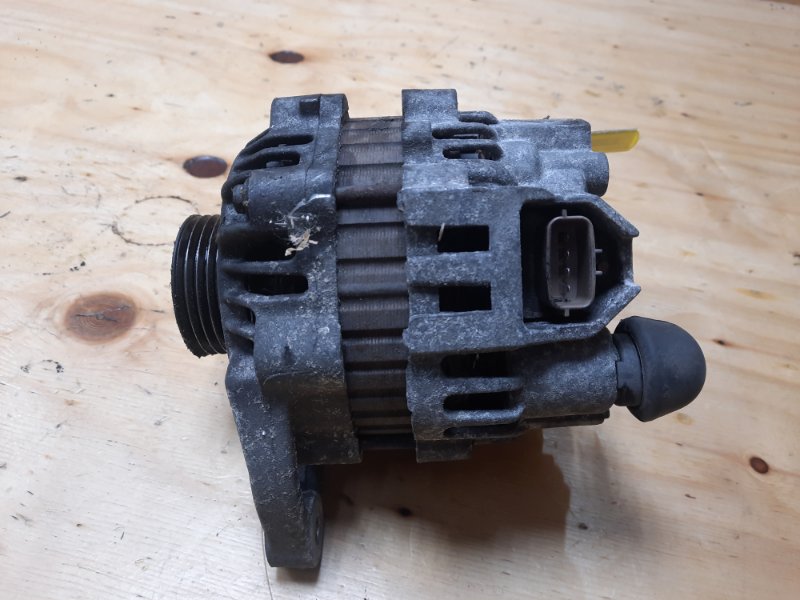 Генератор MITSUBISHI PAJERO MINI H53A 4A30 Генератор MITSUBISHI PAJERO MINI H53A 4A30