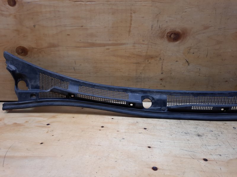 Решетка под дворники GALANT 2002 EA7A 4G94 Решетка под дворники GALANT 2002 EA7A 4G94