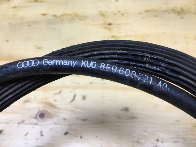Трос ручника задний левый A4 2007 8EC BFB