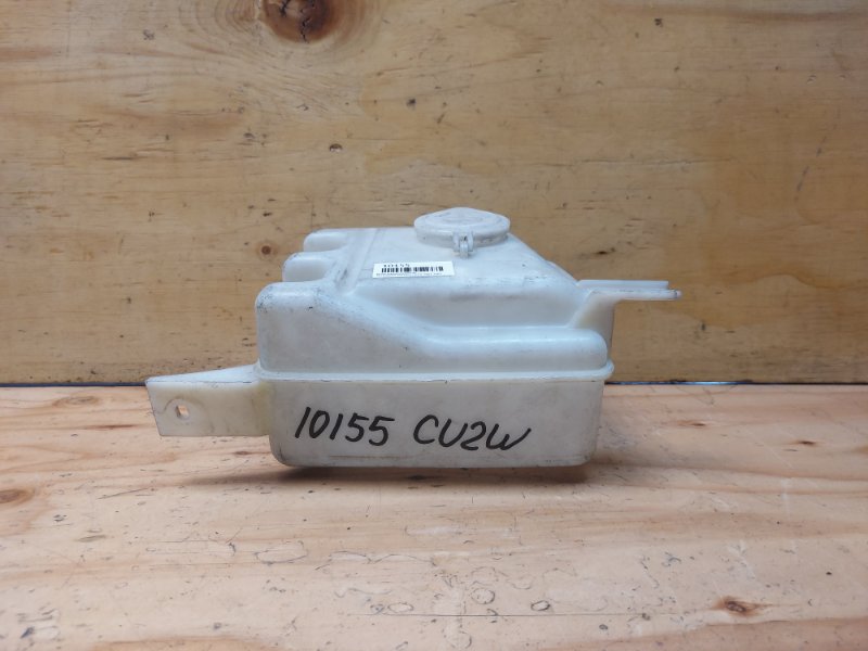 Бачок стеклоомывателя MITSUBISHI AIRTREK CU2W 4G63