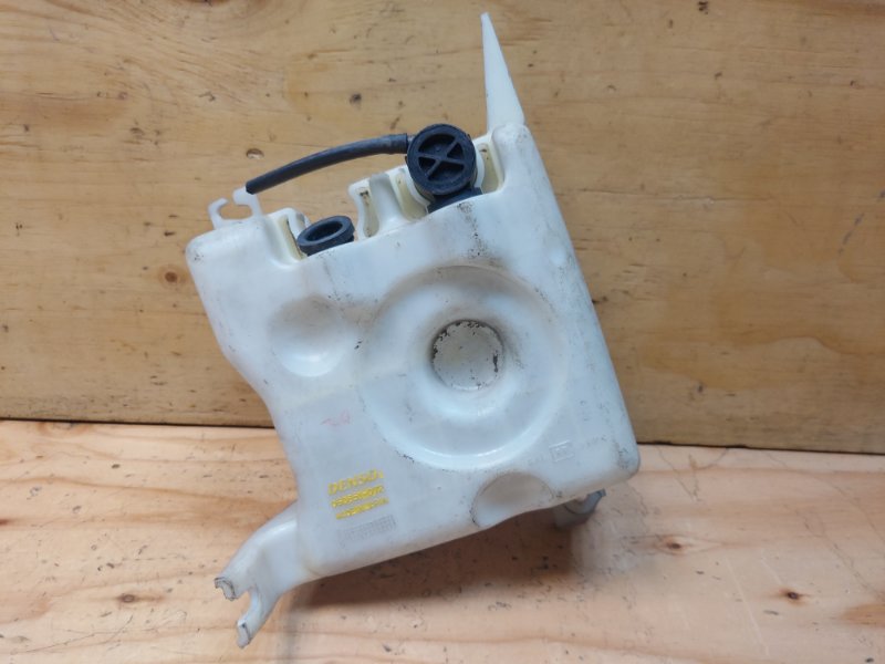 Бачок стеклоомывателя AIRTREK 2003 CU2W 4G63