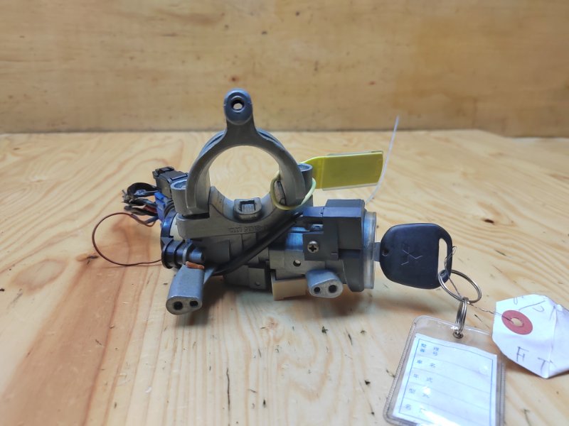 Замок зажигания FTO 1998 DE3A 6A12