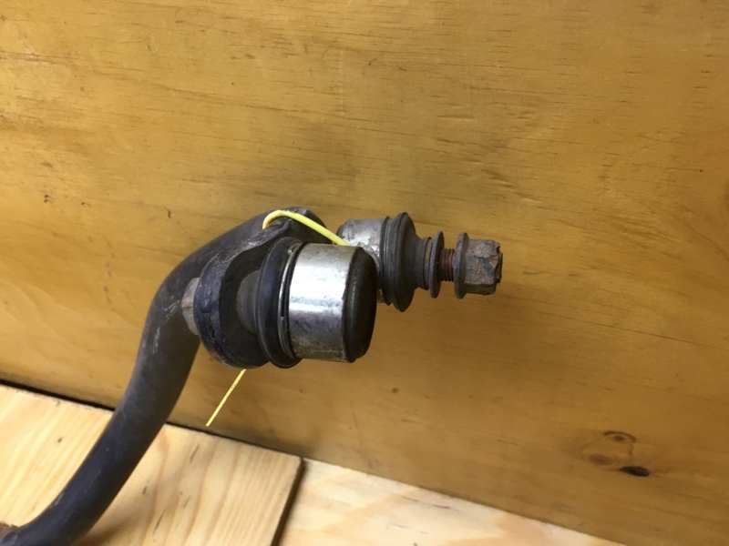 Стабилизатор передний DELICA 1997 PD6W 6G72