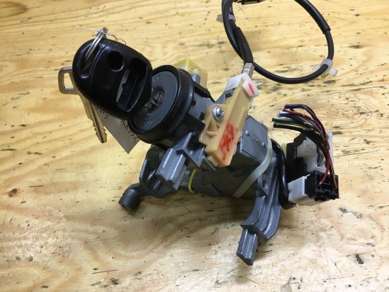 Замок зажигания COLT PLUS 2008 Z23W 4A91