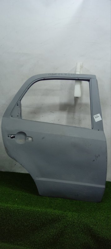 Дверь задняя правая Suzuki SX4 2006-2009 GYA дорестайлинг 6800379J00 Б/У