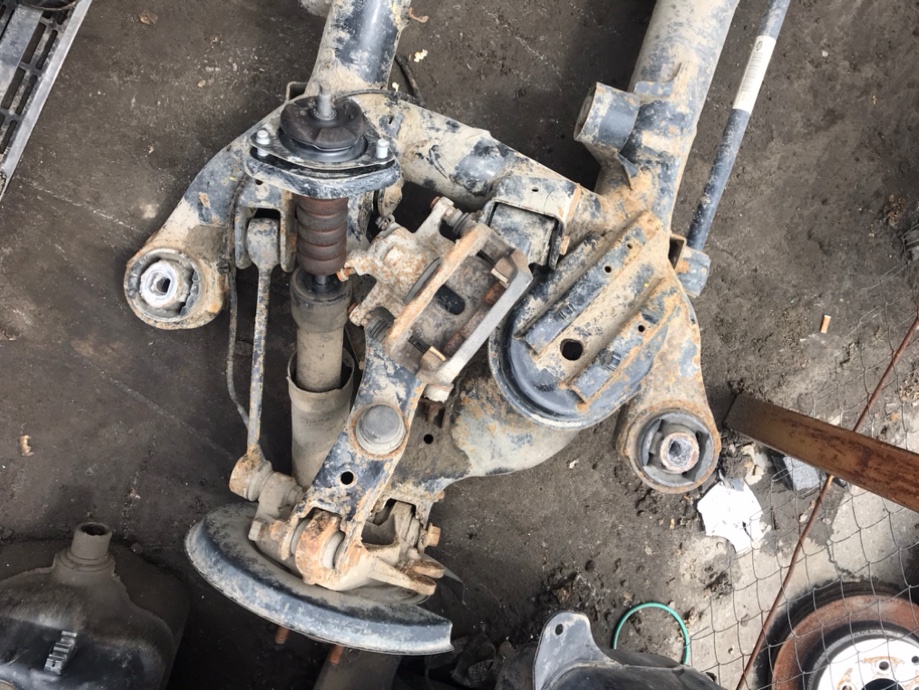 Балка подвески задняя Land Rover Range Rover L322 4.4