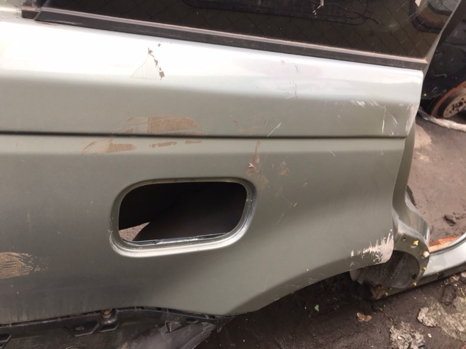 Боковая панель кузова правая Range Rover Sport L320 306DT