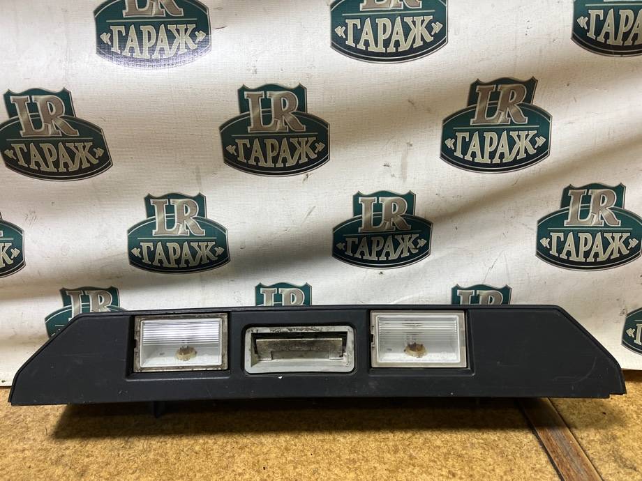 РУЧКА ДВЕРИ БАГАЖНОГО ОТДЕЛЕНИЯ задняя Land Rover Discovery 3 L319