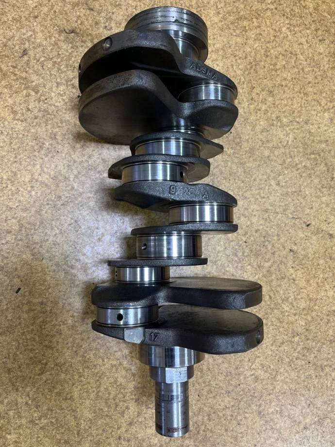 Коленвал Land Rover Discovery 4 L319 306DT LR038168 Б/У