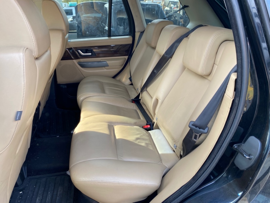 Автомобиль в разбор Range Rover Sport 2009 L320 368DT