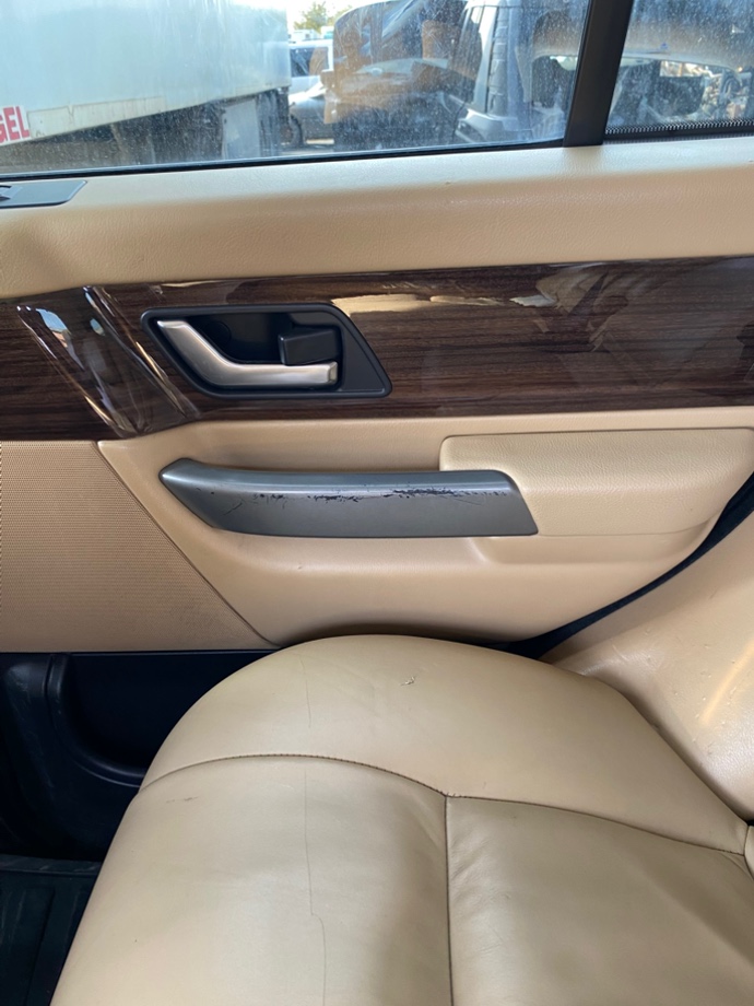 Автомобиль в разбор Range Rover Sport 2009 L320 368DT