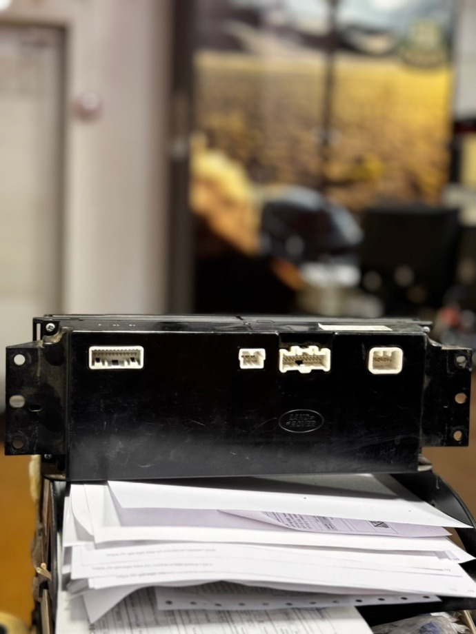 Блок управления климат-контролем передний Range Rover Sport 2010 L320 306DT