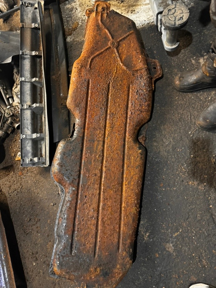 Защита топливного бака Discovery 4 2005-2010 L319 306DT