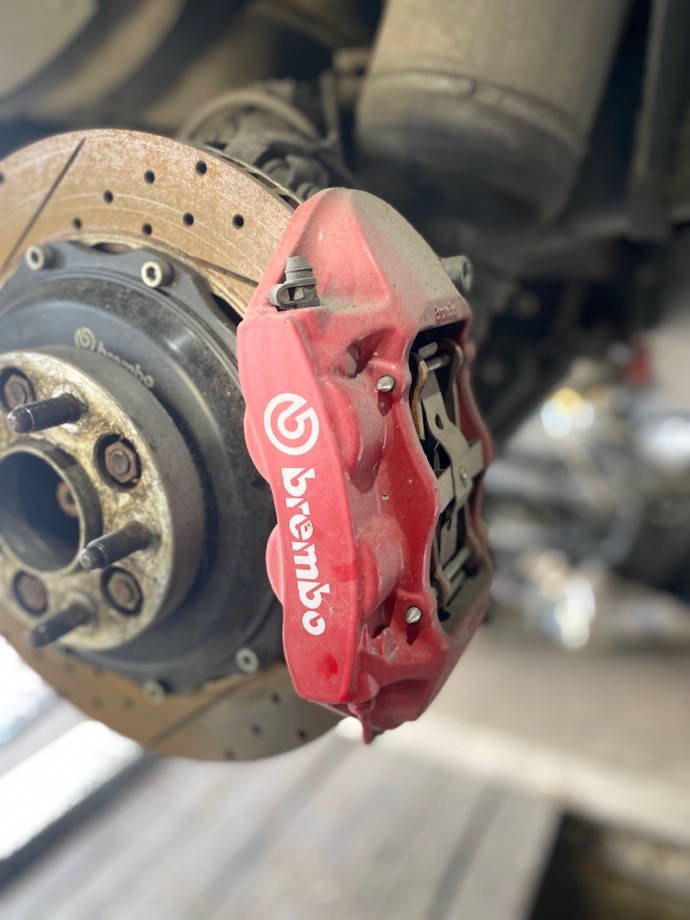 Суппорт задний левый Land Rover Range Rover Sport L320 306DT