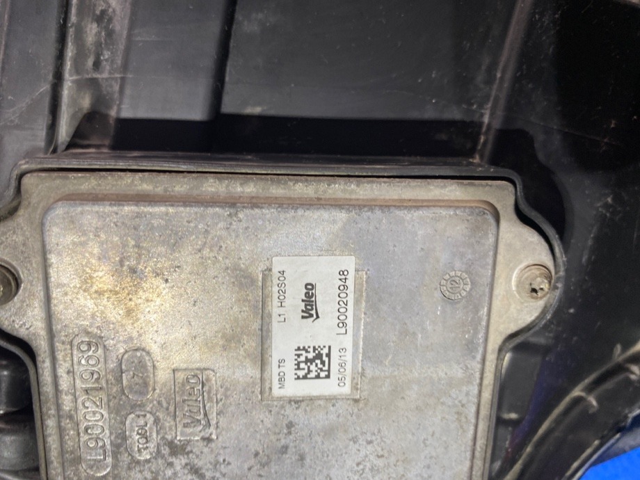 Фара передняя правая Range Rover 2012 L405 306DT