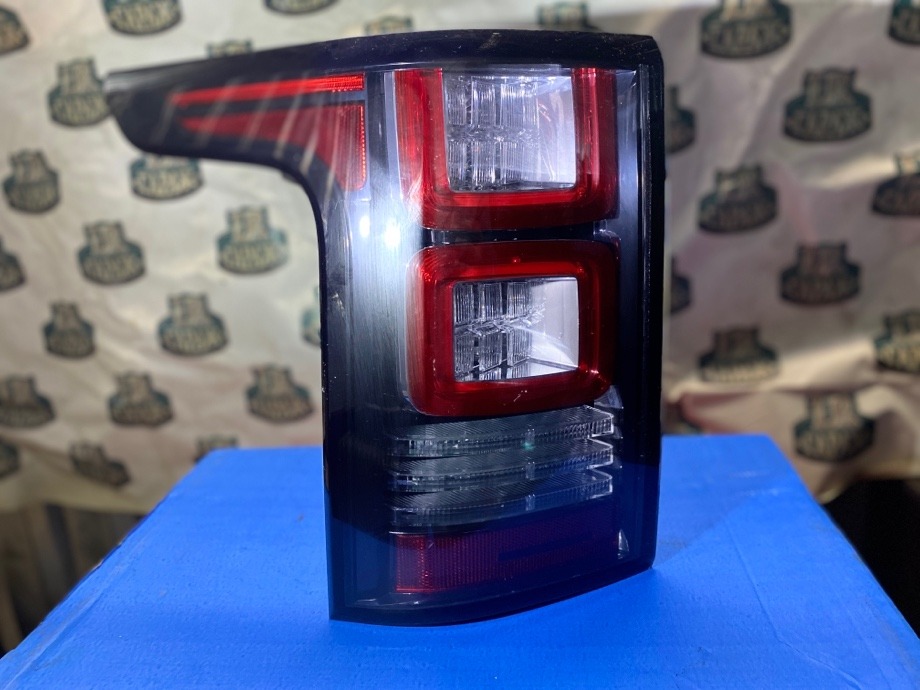 Фара задняя левая Land Rover Range Rover 2012 L405 306DT LR061682 Б/У